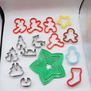 Cookie Cutters Christmas Bundle Wilton Holiday Stars Tree Ppl Snowman W/ Manual